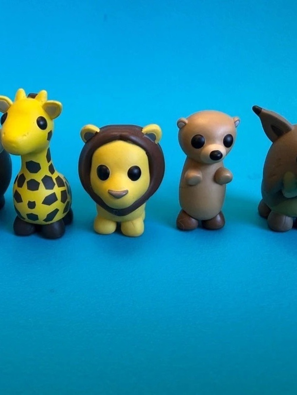 Adopt Me! Animal Life Multipack